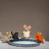 Ratona Amante de los Gatos